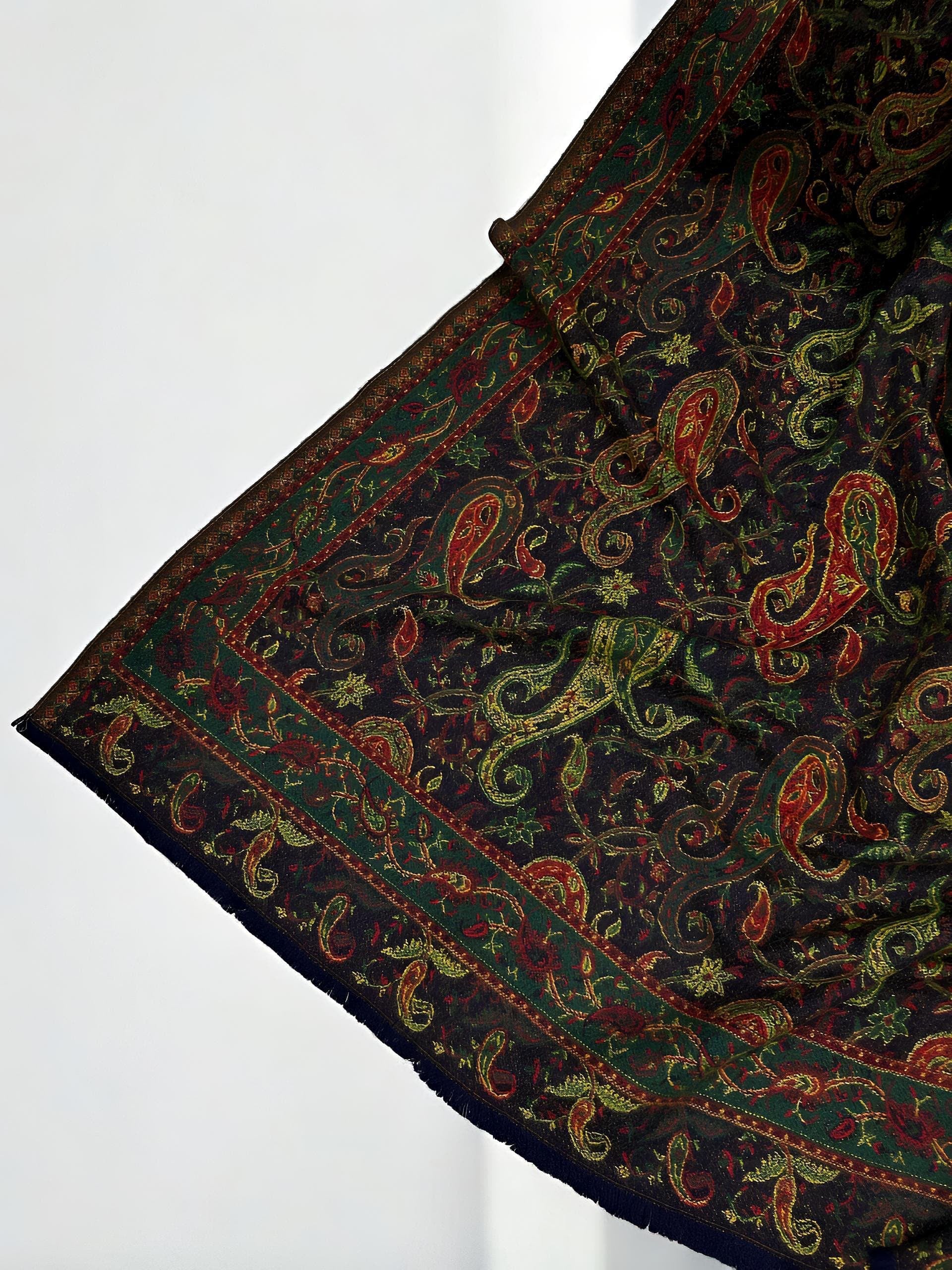 Pashmāra Shawl - Black Green Paisley - woomex.pk